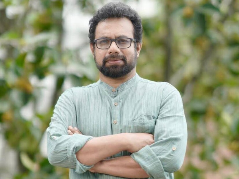  ജോൺ ബ്രിട്ടാസ് - മുതിർന്ന മാധ്യമപ്രവർത്തകനും കൈരളി ടിവിയുടെ മാനേജിങ് എഡിറ്ററും. 2021 ൽ രാജ്യസഭയിൽ സിപിഎം പ്രതിനിധിയായി. 1966 ഒക്ടോബർ 24 ന് കണ്ണൂർ ജില്ലയിലെ പുളിക്കുറുമ്പ ആലിലക്കുഴിയിലാണ് ജനനം.