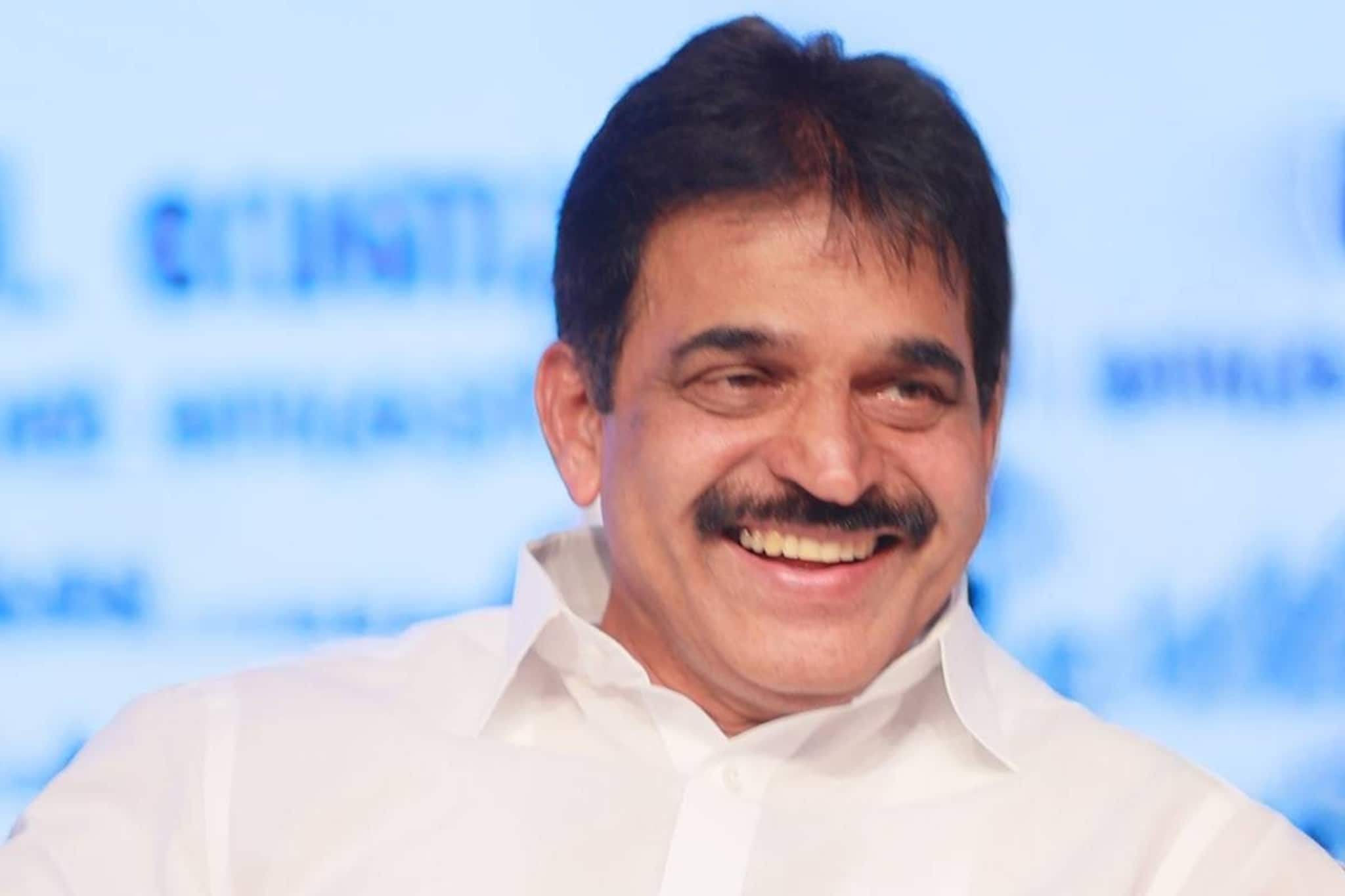 'മോഹന്‍ലാലിനെ അഭിനന്ദിക്കാന്‍ സംഘടിപ്പിച്ച പരിപാടിയില്‍ സർക്കാരിന് രാഷ്ട്രീയ ലക്ഷ്യം'; കെസി വേണുഗോപാൽ