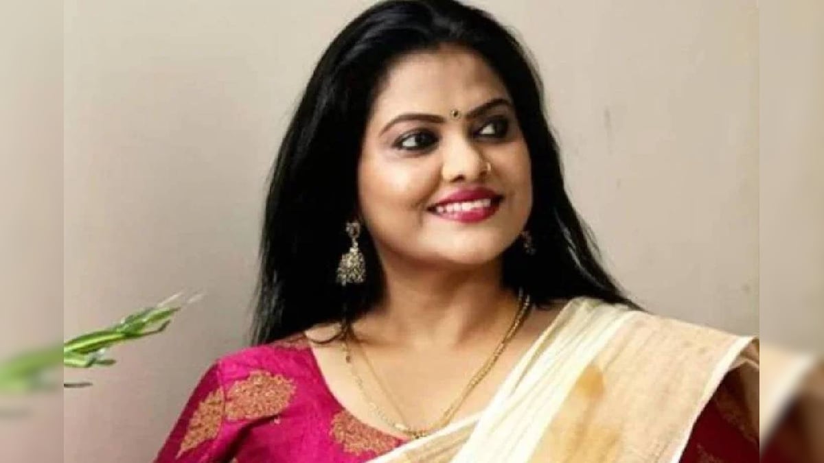 ബാലചന്ദ്രമേനോനെ അപകീർത്തിപ്പെടുത്തിയെന്ന പരാതിയിൽ നടി മിനു മുനീർ അറസ്റ്റിൽ