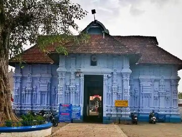 കോട്ടയം, എറണാകുളം, തൃശൂർ, മലപ്പുറം, കണ്ണൂർ ജില്ലകളിലായി നാലമ്പല ദർശനത്തിനുള്ള ക്ഷേത്രങ്ങൾ സ്ഥിതി ചെയ്യുന്നു