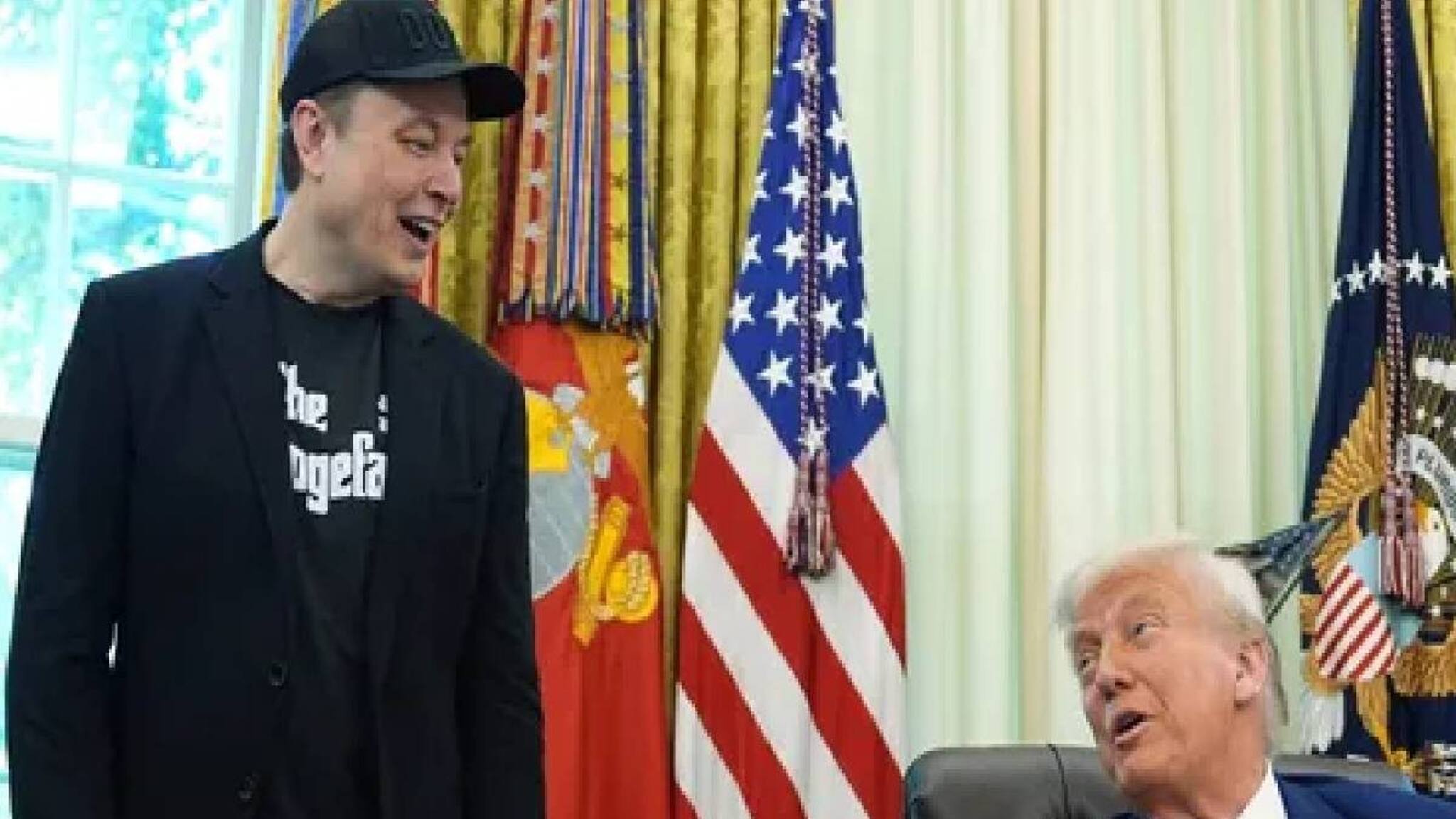 'കട അടച്ചുപൂട്ടി ദക്ഷിണാഫ്രിക്കയിലേക്ക് പോകൂ!' ഇലോണ്‍ മസ്‌കിന് ട്രംപിന്റെ നാടുകടത്തല്‍ ഭീഷണി