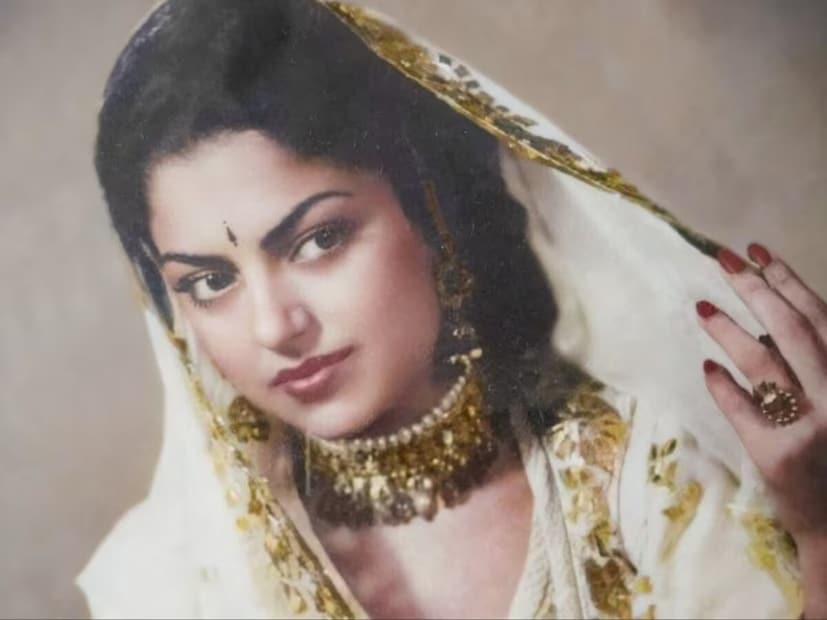 Zubeida Begum, actress Zubeida Begum, actress Zubeida Begum life story, Zubeida Begum photos, Zubeida Begum cinema, Zubeida Begum first marriage ,Zubeida Begum son, Zubeida Begum life movie, Zubeida Begum who abandoned husband and child, Zubeida Begum converted to hindu, died in a plane crash at 26, Indian actress plane crash,  Bollywood actress tragedy, Jodhpur Maharaja love story, Zubeida Begum accident, Maharaja hanwant singh, Zubeida Begum plane crash, സുബൈദ ബീഗം, നടി സുബൈദ ബീഗം, സുബൈദ ബീഗം ജീവിതകഥ , സുബൈദ ബീഗം സിനിമകൾ , സുബൈദ ബീഗം ജീവിതം , സുബൈദ ബീഗം ആദ്യവിവാഹം , സുബൈദ ബീഗം പ്രണയം , സുബൈദ ബീഗം രണ്ടാം വിവാഹം , സുബൈദ ബീഗം ഭർത്താക്കന്മർ , സുബൈദ ബീഗം ഫോട്ടോസ് , സുബൈദ ബീഗം വൈറൽ , പ്രണയത്തിനായി, ഭർത്താവിനെയും കുഞ്ഞിനെയും ഉപേക്ഷിച്ച് ,മതം മാറിയ നടി, 26-ാം വയസ്സിൽ,വിമാനാപകടത്തിൽ മരിച്ച പ്രമുഖ താരം,ഖാലിദ് മുഹമ്മദ്,മഹാരാജ ഹൻവന്ത് സിങ് ,
