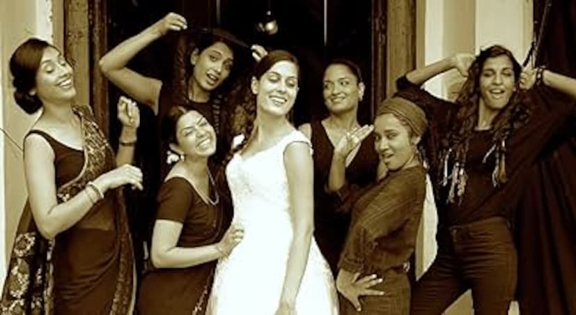 Banned Movies in India, Bollywood Films banned, 8 Bollywood Films Ban In India Due To Bold Themes, Bollywood Bold Themes Films, Bandit Queen, Fire, Urf Professor, The Pink Mirror, Paanch, Black Friday, Unfreedom, Angry Indian Goddesses, അക്രമം മുതൽ അശ്ലീല രംഗങ്ങൾ വരെ,അശ്ലീല രംഗങ്ങൾ,അക്രമം,ഇന്ത്യയിൽ , സെൻസർ ബോർഡ് ,നിരോധിച്ച ,8 ബോളിവുഡ് സിനിമകൾ,ബാൻഡിറ്റ് ക്വീൻ,ഫയർ,യുആർഎഫ് പ്രൊഫസർ,ദി പിങ്ക് മിറർ ,പാഞ്ച് ,അൺഫ്രീഡം,ബ്ലാക്ക് ഫ്രൈഡേ,ആംഗ്രി ഇന്ത്യൻ ഗോഡസസ്