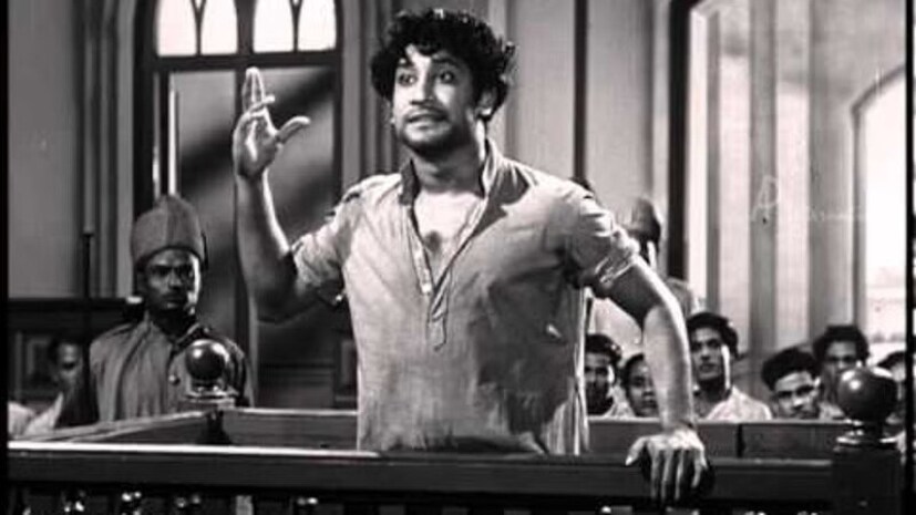 Sivaji Ganesan, actor Sivaji Ganesan, god of tamil cinema, Sivaji Ganesan photos, Sivaji Ganesan awards, Sivaji Ganesan latest, Sivaji Ganesan family, Sivaji Ganesan wife, Sivaji Ganesan children, Sivaji Ganesan politics, Sivaji Ganesan drama, Sivaji Ganesan life story, Sivaji Ganesan famous movies, Sivaji Ganesan with co stars, Sivaji Ganesan, the only tamil actor, has acted 250 films as the lead, donated 310 crores in 40 years, viral story, Actor, Tamil Actor, Tamil Hero, cinema, tamil cinema, Sivaji Ganesan, Tamil cinema, philanthropy, legendary actor,വില്ലുപുരം ചിന്നയ്യ മൻരായർ ഗണേശമൂർത്തി,ശിവാജി ഗണേശൻ, നടൻ ശിവാജി ഗണേശൻ, ശിവാജി ഗണേശൻ തമിഴ് സിനിമ , ശിവാജി ഗണേശൻ സിനിമകൾ , ശിവാജി ഗണേശൻ ഗാനങ്ങൾ , ശിവാജി ഗണേശൻ ഫോട്ടോസ് , ശിവാജി ഗണേശൻ കുടുംബം , ശിവാജി ഗണേശൻ കുട്ടികൾ , ശിവാജി ഗണേശൻ ഭാര്യ , ശിവാജി ഗണേശൻ രാഷ്ട്രീയം , ശിവാജി ഗണേശൻ അവാർഡുകൾ , ശിവാജി ഗണേശൻ ചരിത്രം , ശിവാജി ഗണേശൻ തമിഴ് സിനിമ ,40 വർഷത്തിനിടെ 310 കോടി രൂപ,സംഭാവന ചെയ്ത താരം,250-ലധികം സിനിമകളിൽ ,നായകനായി അഭിനയിച്ച ഏക തമിഴ് നടൻ