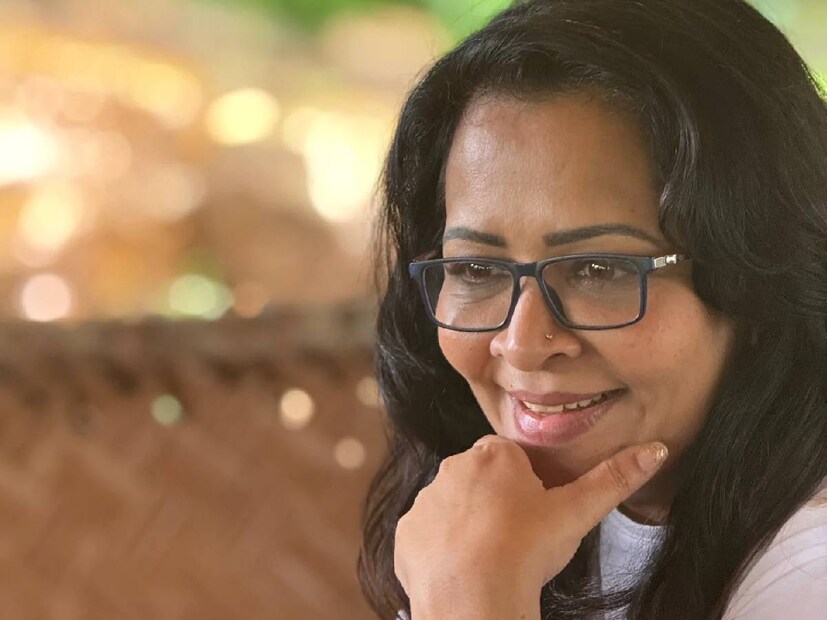 അപകടശേഷം ദേവി അജിത് പൂർണമായും ഡൗൺ ആയി. ശാരീരികാവസ്ഥ മെച്ചമായി എന്ന് മറ്റുള്ളവർ കരുതിയത് വരെ കൂടെ ആളുണ്ടായിരുന്നു. എന്നാൽ, തന്റെ അവസ്ഥ തീരെ വഷളായി മാറുകയായിരുന്നു എന്ന് ദേവി അജിത്. അവർ ജോലിക്ക് പോയിത്തുടങ്ങിയതും, താൻ വീണ്ടും മദ്യപാനത്തിലേക്കും മരുന്നുകളിലേക്കും മടങ്ങി. നിർത്താൻ പരിശ്രമിച്ചു കൊണ്ടിരിക്കുമ്പോൾ, ഒരു വലിയ തിരിച്ചടി കിട്ടിയതും, അഡിക്ഷനിലേക്ക് വീണ്ടും വഴുതി വീണു