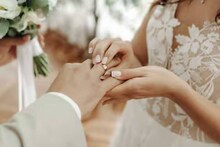 വിവാഹം കഴിഞ്ഞിട്ട് ആഴ്ചകള്‍ മാത്രം; 'തിരുത്താന്‍ കഴിയാത്ത ഒരു തെറ്റ് ചെയ്തതുപോലെ'യെന്ന് 31കാരി