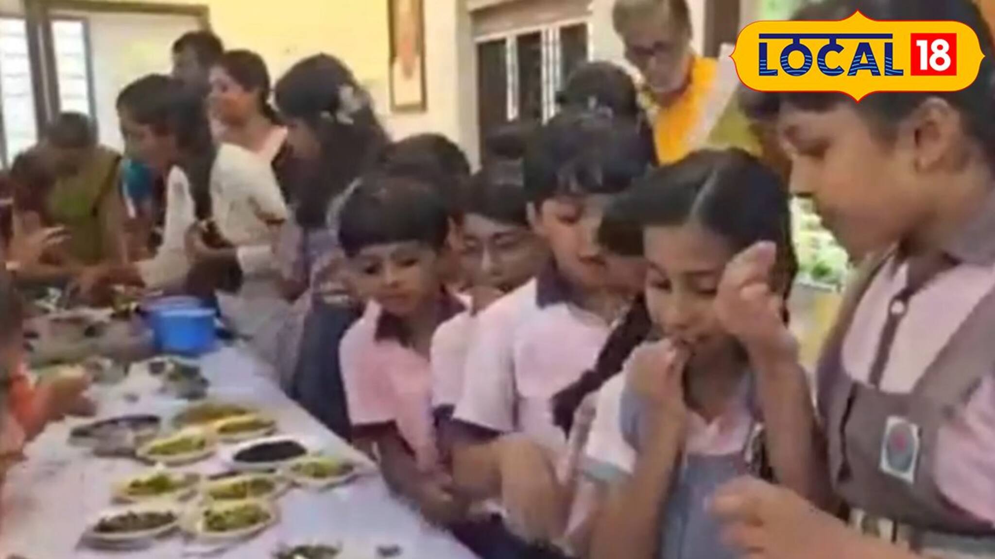 ഇലവിഭവങ്ങളും കാര്‍ക്കിടക കഞ്ഞിയും – ഒരു വേറിട്ട മേള ഒരുക്കി കുരുന്നുകള്‍