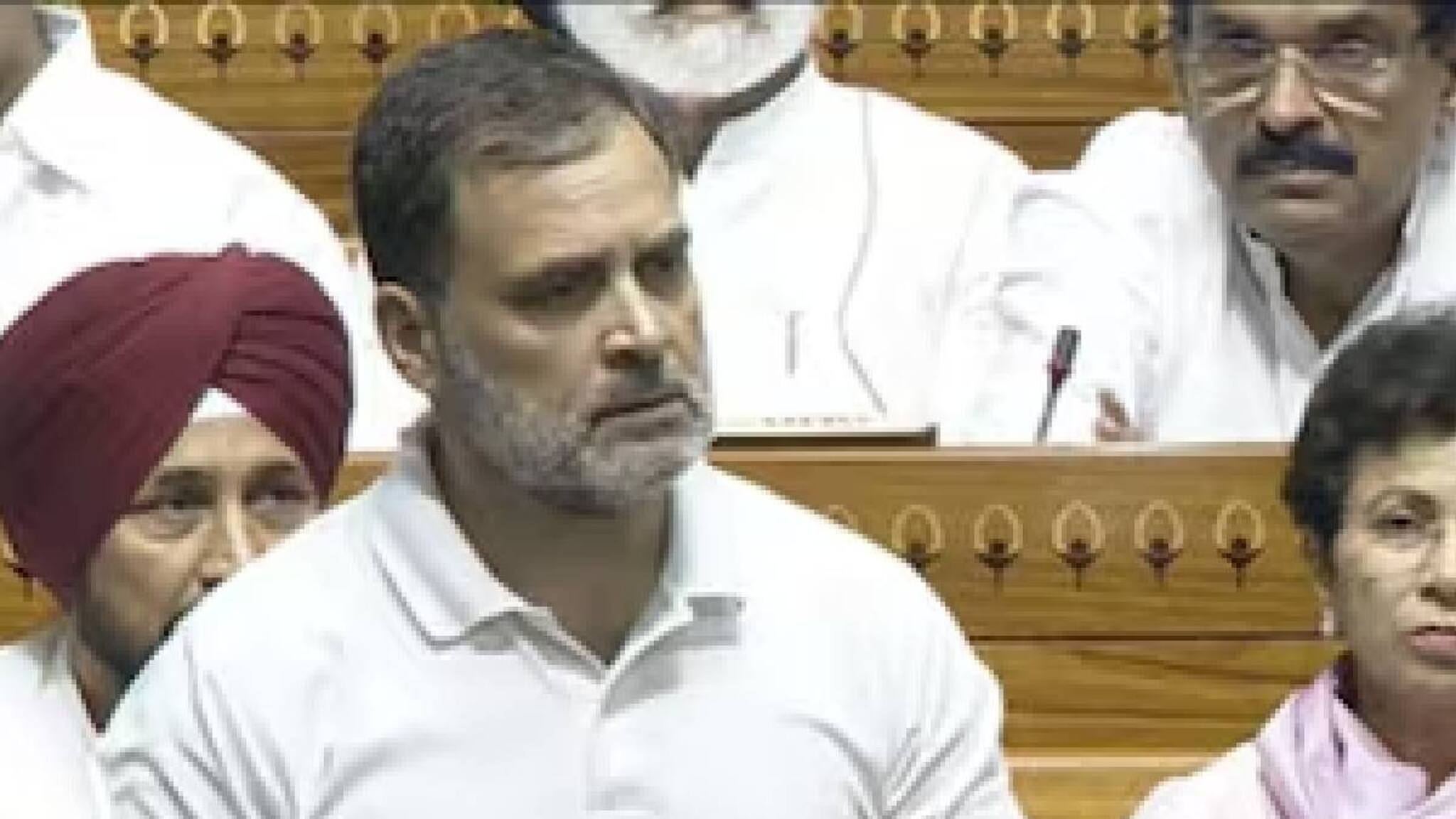 രാഹുൽ ഗാന്ധിയുടെ വിദേശപര്യടനത്തിൽ വിമർശനം കടുപ്പിപ്പിച്ച ബിജെപിക്കൊപ്പം ചേര്‍ന്ന് സമാജ് വാദിയും AAPയും