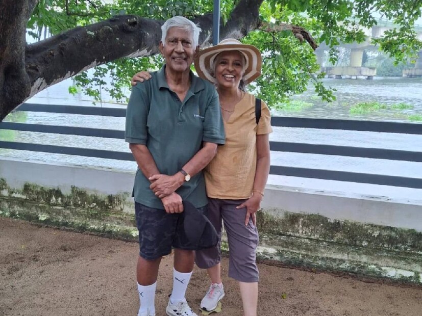 മുഖമില്ലാത്ത അക്കൗണ്ടുകളിലൂടെ തന്നെ കിഴവി എന്നും വയസി എന്നും വിളിക്കുന്നവരെ മുന്നിൽ കൊണ്ട് നിർത്തിയാൽ, അങ്ങനെ വിളിക്കാൻ ധൈര്യപ്പെടുമോ എന്നവർ ചുറുചുറുക്കോടെ ചോദിച്ചു. പിന്നെയും ഒരുപിടി ചിത്രങ്ങൾ വന്നു. ഇന്നും ഷോർട്ട്സും സ്ലീവ്ലെസും ഒക്കെ പരിഷ്കരമായി കാണുന്ന നാട്ടിൽ, പതിറ്റാണ്ടുകൾക്ക് മുൻപേയുള്ള വിദേശവാസത്തിനിടയിൽ അതെല്ലാം ധരിച്ചു പരീക്ഷണം നടത്തിക്കഴിഞ്ഞ ആളാണ് രാജിനി ചാണ്ടി. ആ ഫോട്ടോകളും അവർ പോസ്റ്റ് ചെയ്യാൻ മടിച്ചില്ല. അന്ന് രാജിനി ചാണ്ടി ബി.ബി.സിയിൽ ഫീച്ചർ ചെയ്യപ്പെട്ടു 