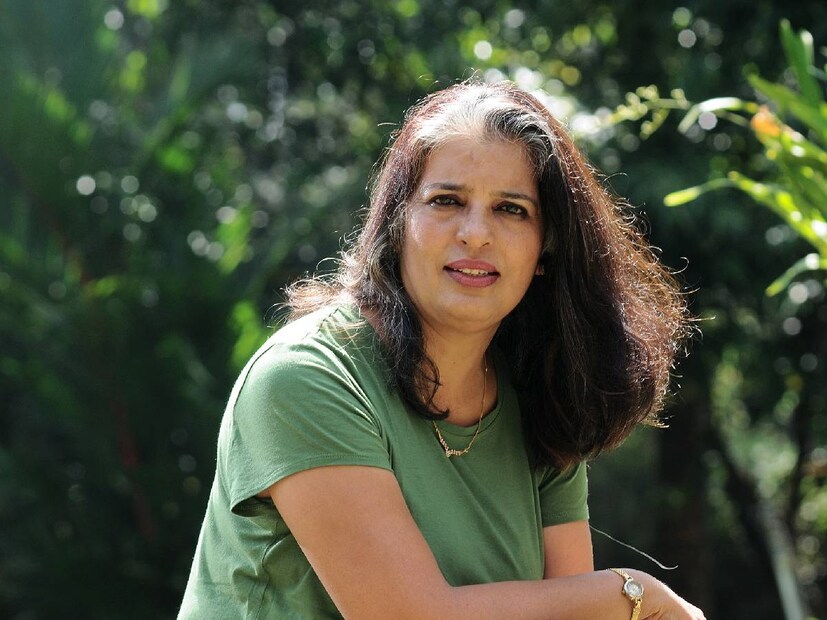 ഒരുവേള മലയാളം ബിഗ് ബോസ് റിയാലിറ്റി ഷോ മത്സരാർത്ഥി കൂടിയായിരുന്നു രാജിനി ചാണ്ടി. 2020ൽ പ്രക്ഷേപണം ചെയ്ത ഷോയിൽ രാജിനി ചാണ്ടി പതിനാലാം ദിവസം പുറത്തായി. എന്നിരുന്നാലും, തന്റെ സിനിമാ സോഷ്യൽ മീഡിയ സാന്നിധ്യത്തിലൂടെ രാജിനി ചാണ്ടി നിറസാന്നിധ്യമാണ്. 2021ൽ രാജിനി ചാണ്ടി നടത്തിയ ഒരു ഫോട്ടോഷൂട്ട് വൈറലായിരുന്നു. തന്റെ 68-ാം വയസിലും രാജിനി ചാണ്ടി അൽപ്പം ഗ്ലാമറസ് വേഷം ധരിച്ചു എന്ന പേരിൽ അവരെ പലരും കല്ലെറിഞ്ഞു. അവരോടെല്ലാം തനി രാജിനി സ്റ്റൈലിൽ അവർ മറുപടിയും കൊടുത്തു 