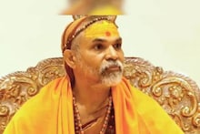 പാർലമെൻ്റിൽ ഗോമാതാവിന്റെ പ്രതിമ പറ്റുമെങ്കിൽ പശുവിനെയും കയറ്റണം; ഇല്ലെങ്കിൽ പശുക്കളെയും കൊണ്ടുവരുമെന്ന് ജ്യോതിർ മഠ്