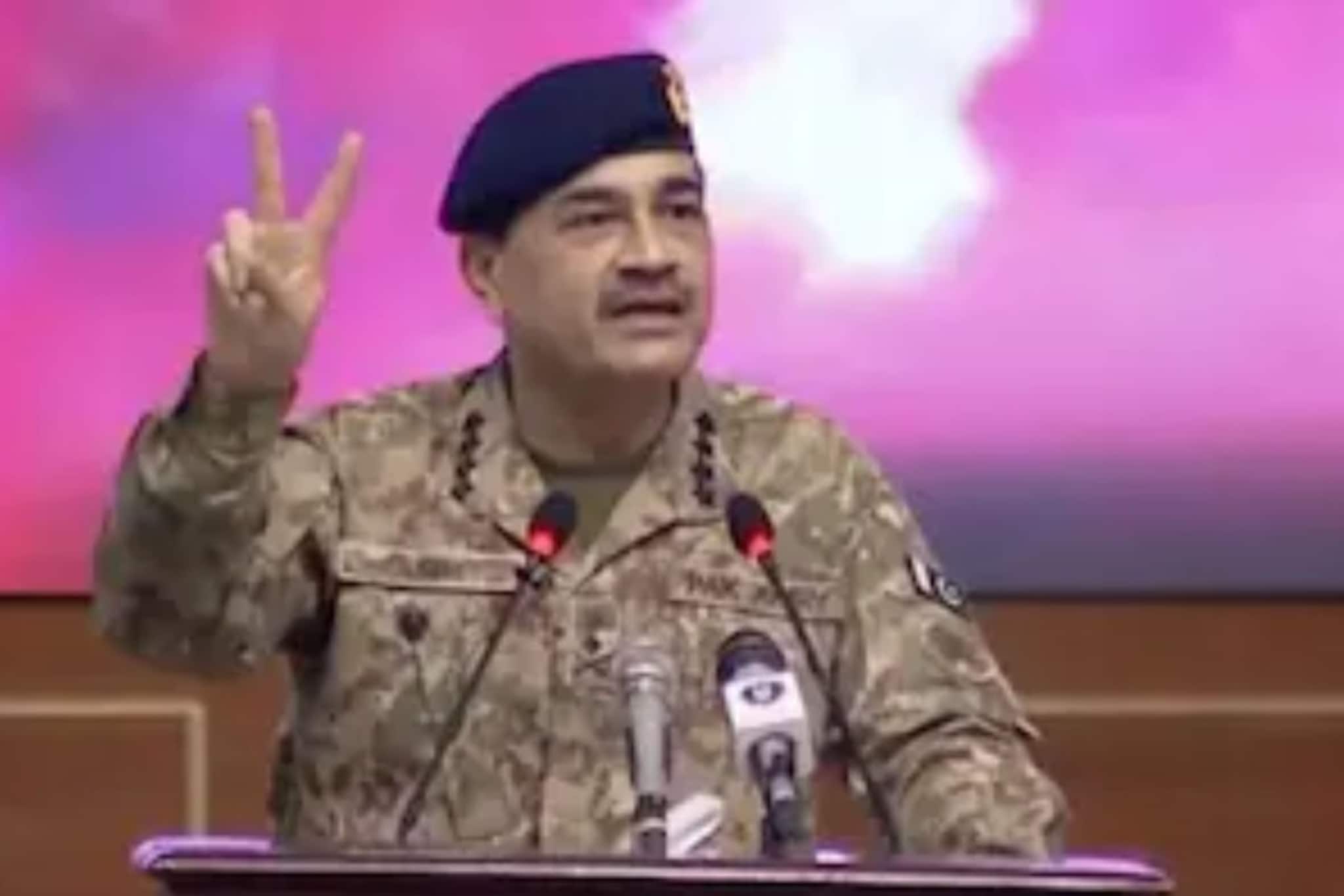 ഇന്ത്യക്കെതിരെ ആണവ ഭീഷണിയുമായി പാക് സൈനിക മേധാവി; 'അണക്കെട്ടുകള്‍ മാത്രമല്ല മുകേഷ് അംബാനിയെയും തകര്‍ക്കും'