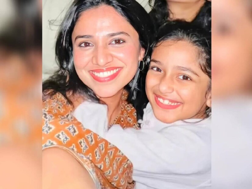 അടുത്തിടെ നൽകിയ ഒരഭിമുഖത്തിൽ കാവ്യാ മാധവനെ കുറിച്ച് സാന്ദ്ര തോമസ് പറയുന്നു. 