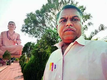 ഷക്കീല്‍ അഹമ്മദ് മൗലാസാബ് അംഗദി