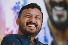 മലമ്പുഴയിലെ 'യക്ഷി'ക്ക് വാട്സാപ്പ് ഉണ്ടെങ്കിൽ രാഹുൽ അവിടെയും മെസേജ് അയച്ചേനെ; ഡിവൈഎഫ്ഐ