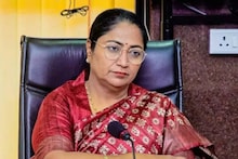 ഡൽഹി മുഖ്യമന്ത്രി രേഖാ ഗുപ്തയ്ക്കു നേരെ ആക്രമണം; ജനസമ്പർക്ക പരിപാടിക്കിടെ മുഖത്തടിച്ചു
