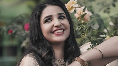 റിനി ആൻ ജോർജ് (Image : Facebook) റിനി ആൻ ജോർജ് (Image : Facebook)