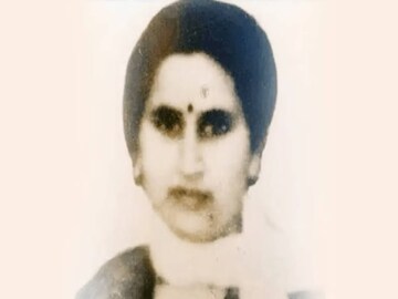 സരള ഭട്ട്