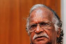 'ഈ ഭൂമിയിൽ എന്താണ് വിലയ്ക്കു വാങ്ങാനാവാത്തത്'?' വിധി വന്നതിനു പിന്നാലെ ശ്രീകുമാരൻ തമ്പിയുടെ പോസ്റ്റ്