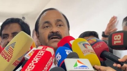 വി ഡി സതീശൻ വി ഡി സതീശൻ