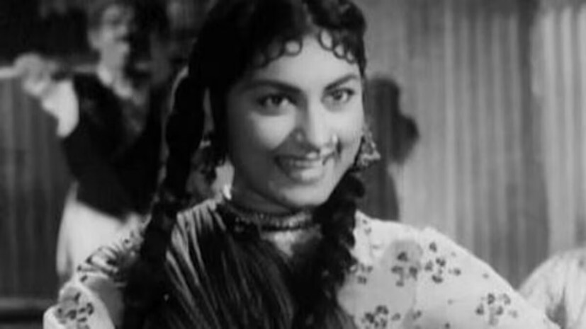 actress Minoo Mumtaz, Minoo Mumtaz, Minoo Mumtaz controversy, Minoo Mumtaz latest, Minoo Mumtaz viral, Minoo Mumtaz family, Minoo Mumtaz brother, Minoo Mumtaz husband, Minoo Mumtaz movies, Minoo Mumtaz dance, Minoo Mumtaz husband, mehmood ,lovers on screen sparks controversy, Minoo Mumtaz and her brother mehmood , sibling romance, Mumtaz Ali, Minoo romanced Mehmood, Minoo Mumtaz, Mehmood, Meena Kumari, Lucky Ali,Howrah Bridge, Gora Rang Chunariya Kaali, controversy, Minu Mumtaz controversy, Bollywood scandals, Mehmood Minu Mumtaz, Howrah Bridge film, Bollywood siblings, Indian cinema history, Minu Mumtaz biography, Bollywood casting controversies, മിനു മുംതാസ് ,മെഹ്മൂദും, മെഹമൂദ് , നടി മിനു മുംതാസ്, മിനു മുംതാസ് വൈറൽ , മിനു മുംതാസ് ലേറ്റസ്റ്റ് , മിനു മുംതാസ് സിനിമകൾ , മിനു മുംതാസ് വിവാദം , മിനു മുംതാസ് സഹോദരൻ , മിനു മുംതാസ് ഡാൻസ് , മിനു മുംതാസ് ഭർത്താവ് , മിനു മുംതാസ് കുടുംബം , മെഹമൂദ് , നടൻ മെഹമൂദ് , മെഹമൂദ് കുടുംബം , മെഹമൂദ് സഹോദരി , മെഹമൂദ് ഭാര്യ , മെഹമൂദ് സിനിമകൾ , യഥാർത്ഥ സഹോദരങ്ങൾ,സിനിമയിൽ പ്രണയികളായി,വെള്ളിത്തിരയിൽ ,വിവാദത്തിലൂടെ ശ്രദ്ധിക്കപ്പെട്ട പ്രമുഖ നടി