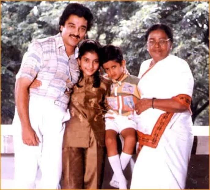 S. N. Lakshmi, എസ്.എൻ. ലക്ഷ്മി, Indian actress, Malayalam cinema, Tamil cinema, veteran actress, theatre artist, South Indian films, S. N. Lakshmi, actress S. N. Lakshmi,, S. N. Lakshmi life story , S. N. Lakshmi films, S. N. Lakshmi photos, S. N. Lakshmi latest, S. N. Lakshmi viral, S. N. Lakshmi drama, acted in 1500 films, did not get married till death, donated their properties, എസ്.എൻ. ലക്ഷ്മി, നടി എസ്.എൻ. ലക്ഷ്മി, എസ്.എൻ. ലക്ഷ്മി വൈറൽ , എസ്.എൻ. ലക്ഷ്മി ഫോട്ടോസ് , എസ്.എൻ. ലക്ഷ്മി സിനിമകൾ , എസ്.എൻ. ലക്ഷ്മി നാടകം , എസ്.എൻ. ലക്ഷ്മി കുടുംബം , എസ്.എൻ. ലക്ഷ്മി ജീവിതം 