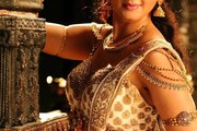 അന്ന് 5000 രൂപയ്ക്ക് അധ്യാപക ജോലി; ഇന്ന് ഒരു സിനിമയ്ക്ക് 7 കോടി രൂപയോ? ആരാണ് ഈ ലേഡി സൂപ്പർ സ്റ്റാർ?
