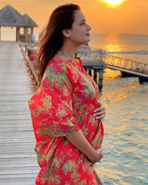 Bollywood actresses motherhood, ബോളിവുഡ് നടിമാർ മാതൃത്വം, late motherhood Bollywood, motherhood after 40, Bollywood celebrity mothers, surrogacy in Bollywood, famous Bollywood moms, age and motherhood, Bollywood actresses motherhood after 40, Bollywood pregnancy after 40, actresses who became mothers after 40, celebrity late motherhood, Bollywood moms over 40, surrogacy in Bollywood, famous Indian actresses pregnancy, motherhood in Bollywood, കത്രീന ,ഫറാ ഖാൻ ,40 വയസ്സിനു ശേഷം, അമ്മയായ 8 പ്രമുഖ നടികൾ,കത്രീന കൈഫ് , കരീന കപൂർ , നേഹ ധൂപിയ , ഫറ ഖാൻ , ശില്പ ഷെട്ടി , പ്രീതി സിന്റ , katrina kaif, kareena kapoor, farah khan, shilpa shetty