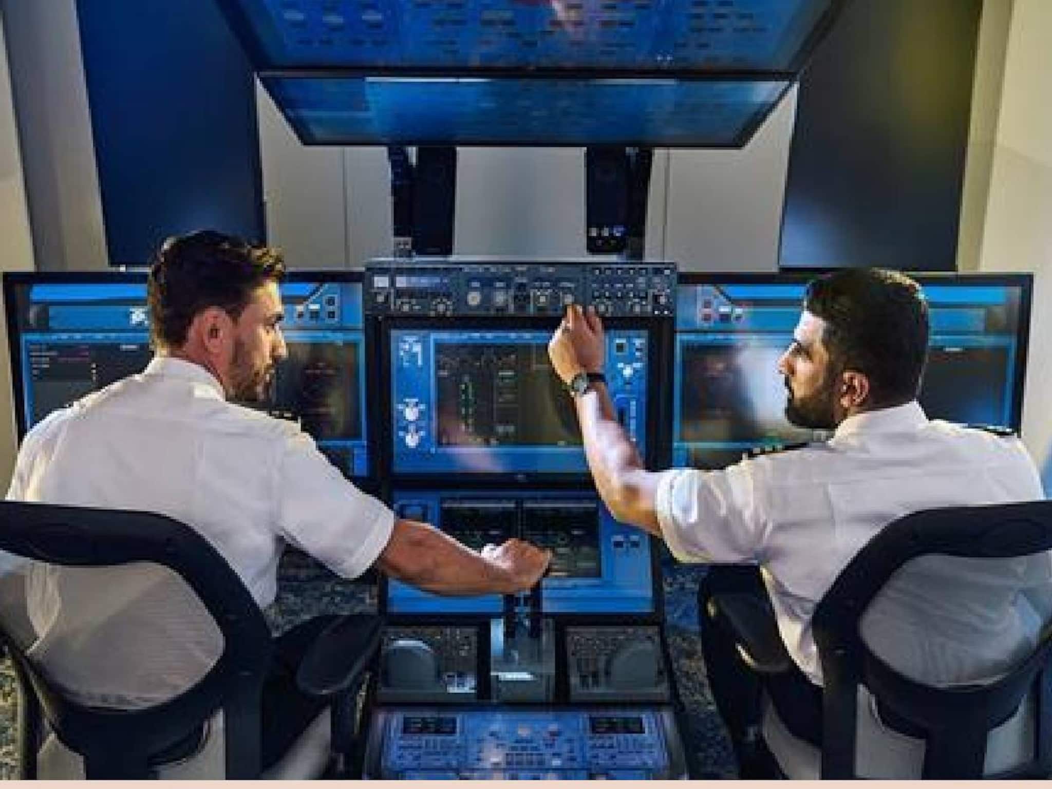 പ്രതിവർഷം 1000 പൈലറ്റുമാർ; ദുബായിൽ എമിറേറ്റ്സിന് പുതിയ പരിശീലനകേന്ദ്രം തുറന്നു