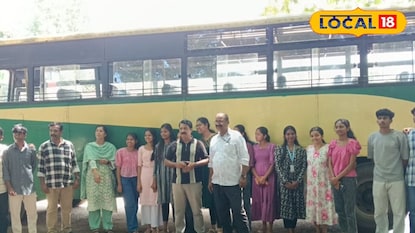 കെ എസ് ആര്‍ ടി സി തലശ്ശേരി ഡിപ്പോയില്‍ ശുചീകരണ യജ്ഞത്തിൽ പങ്കാളികളായവർ 