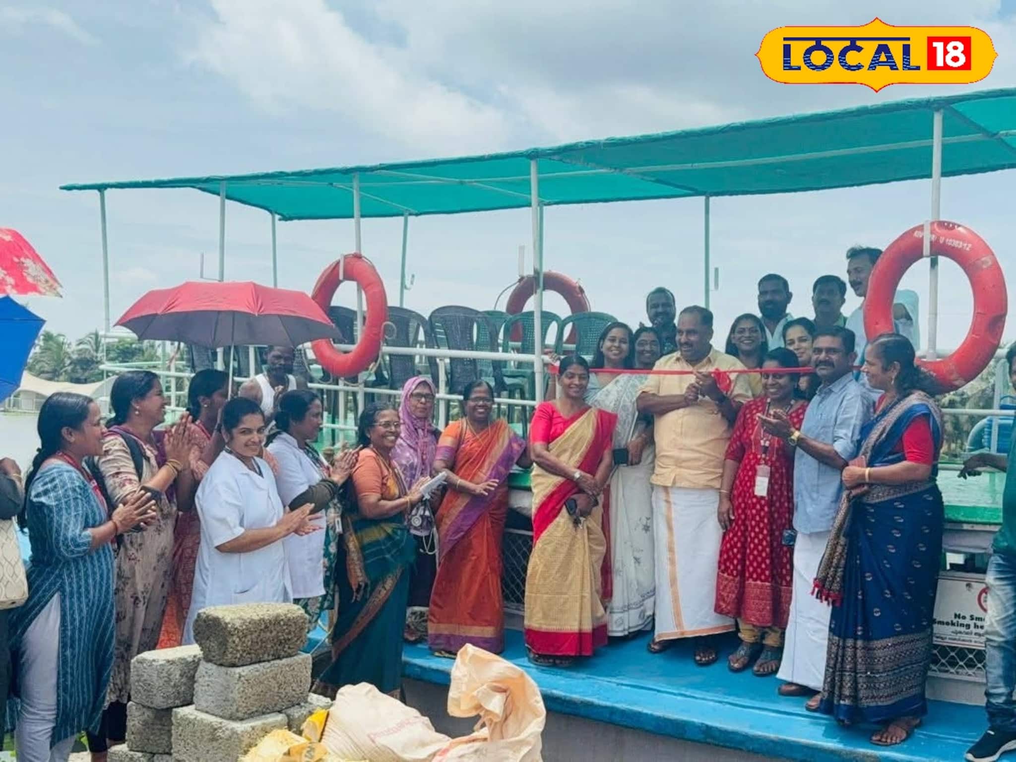 മരട് തീരദേശ പ്രദേശവാസികൾക്ക് ആശ്വാസമായി ഫ്ലോട്ടിങ് ഡിസ്‌പെൻസറി പുനരാരംഭിച്ചു