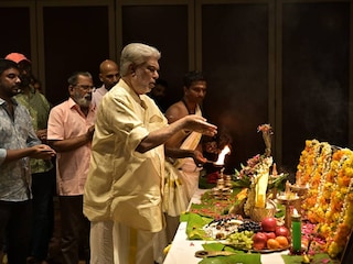 ചിത്രത്തിൻ്റെ പൂജാ സ്വിച്ചോൺ കർമ്മം ചിത്രത്തിൻ്റെ പൂജാ സ്വിച്ചോൺ കർമ്മം