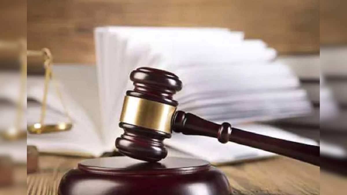 രാത്രി എല്ലാവരും ഉറങ്ങിക്കഴിഞ്ഞാല്‍ മകള്‍ക്കൊപ്പം വന്നുകിടക്കും, പിന്നാലെ ബലാത്സംഗം; മലപ്പുറത്ത് പിതാവിന് ഒന്നേമുക്കാല്‍ നൂറ്റാണ്ട് കഠിനതടവ്