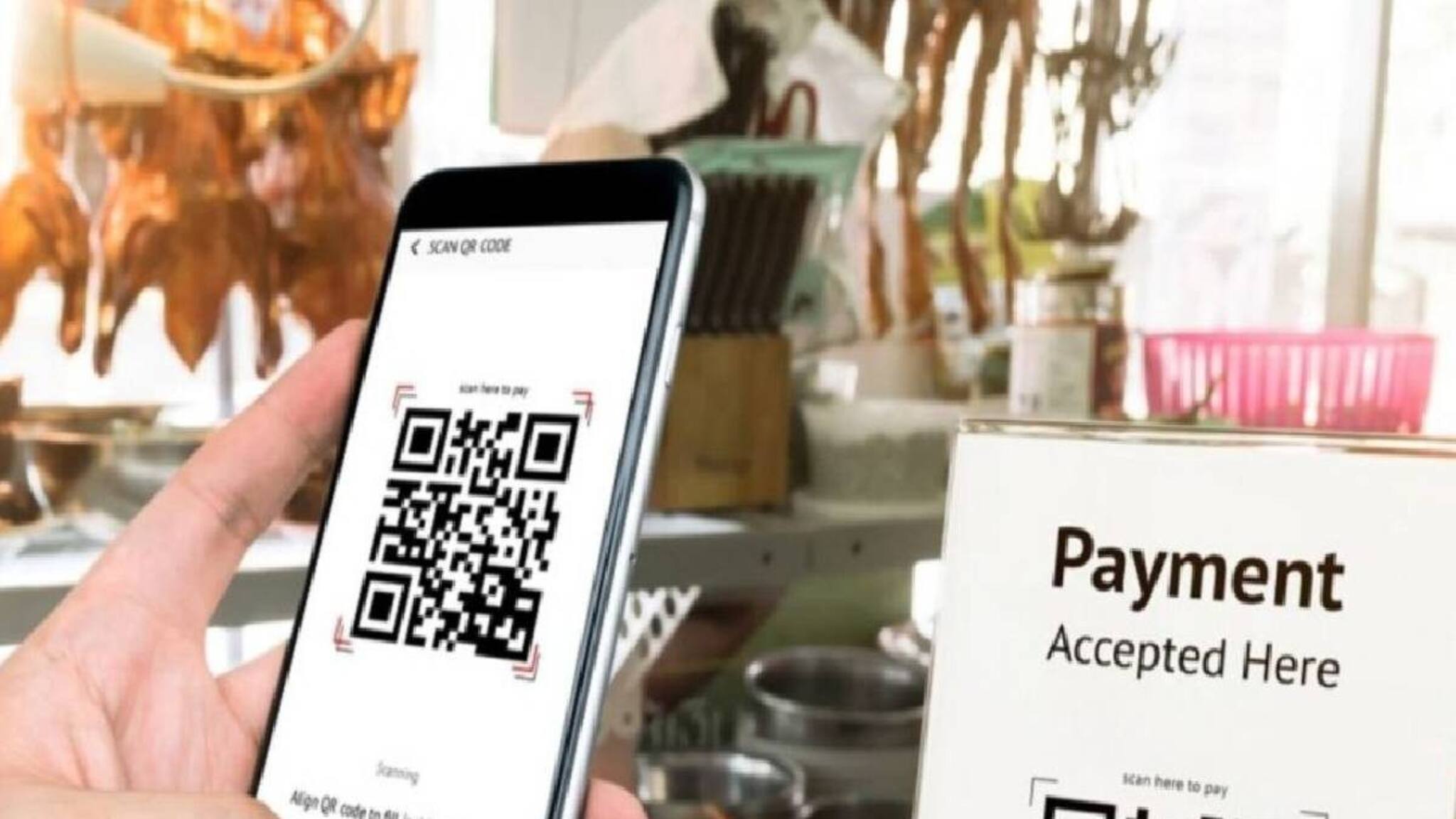 ദിവസവും QR കോഡുകൾ സ്കാൻ ചെയ്യാറില്ലേ? എങ്കിൽ ഇക്കാര്യങ്ങൾ കൂടി ശ്രദ്ധിക്കാതെ പോകരുത്