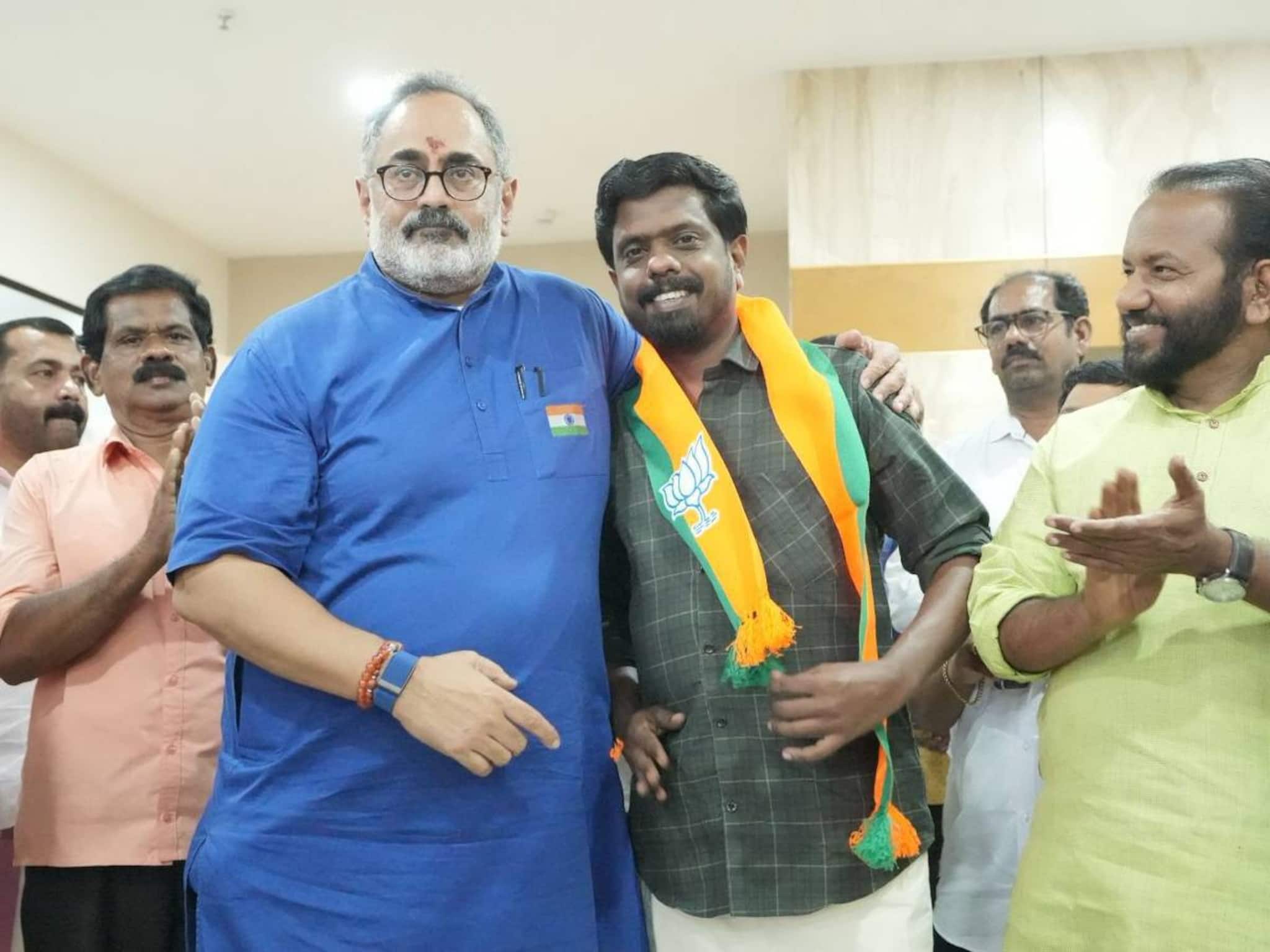 തിരുവനന്തപുരത്ത് AISF മുൻ സംസ്ഥാന സെക്രട്ടറിയും മുൻ SFI നേതാവും ബിജെപിയില്‍ ചേര്‍ന്നു