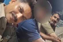 പ്രണയനൈരാശ്യം; ജീവനൊടുക്കാൻ പാലത്തിന് മുകളിൽ കയറിയ 23 കാരനെ അനുനയിപ്പിച്ച് രക്ഷപ്പെടുത്തിയ പൊലീസ് ഉദ്യോഗസ്ഥർക്ക് കൈ