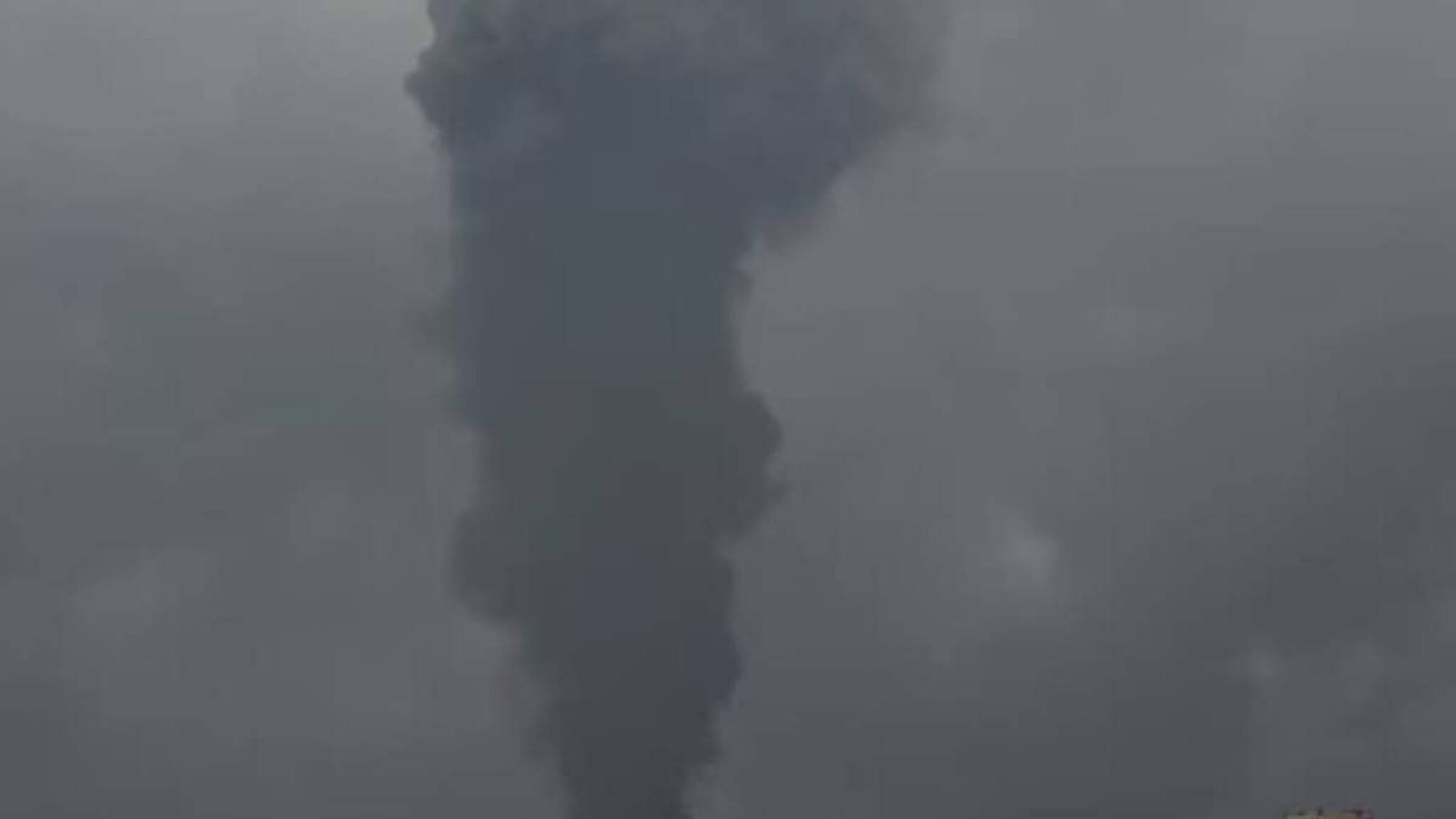 യെമന്‍ തലസ്ഥാനത്ത് ഇസ്രായേൽ ബോംബാക്രമണത്തിൽ 35 പേർ കൊല്ലപ്പെട്ടു; നിരവധി പേർക്ക് പരിക്ക്