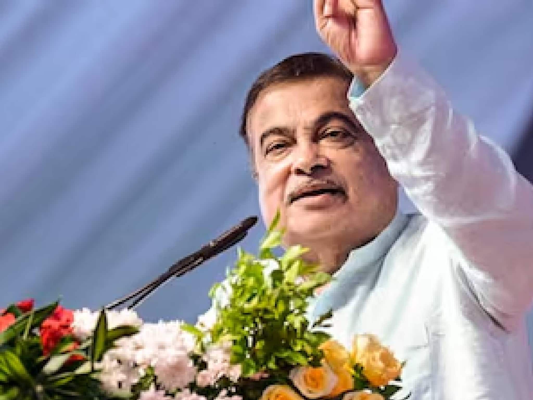 ഇ20 പെട്രോൾ; തനിക്കെതിരെ പണം നല്‍കിയുള്ള രാഷ്ട്രീയ പ്രചാരണമെന്ന്  കേന്ദ്രമന്ത്രി നിധിന്‍ ഗഡ്കരി