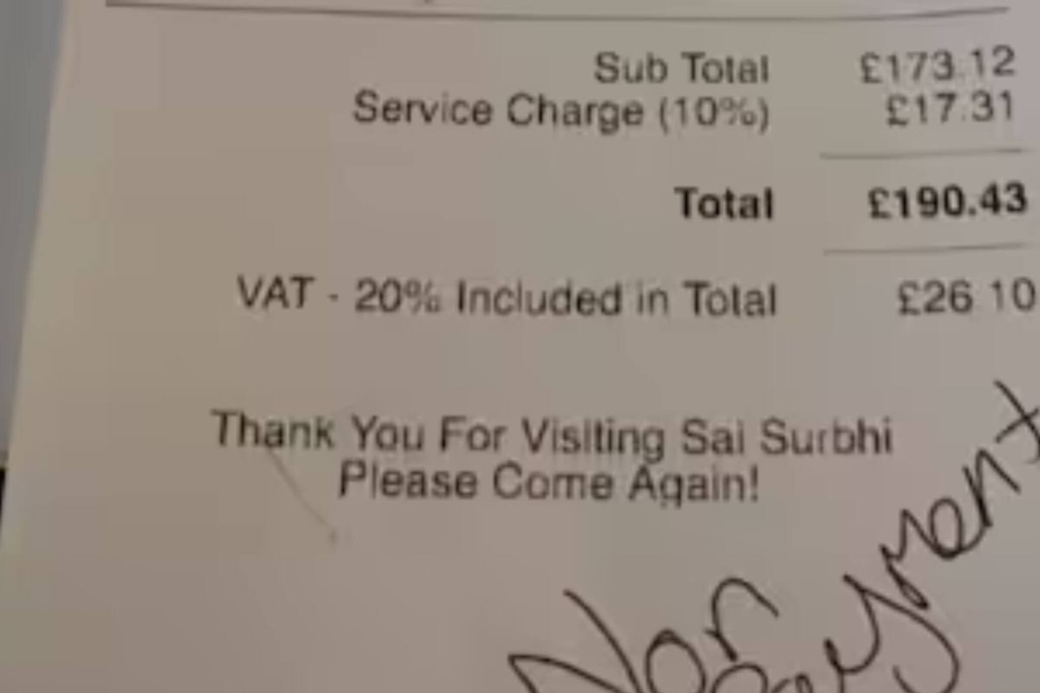 സായിപ്പും മോശമല്ല! ഇന്ത്യന്‍ റെസ്‌റ്റൊന്റില്‍ നിന്ന് 23,000 രൂപയുടെ ഭക്ഷണം കഴിച്ച യുകെ സ്വദേശികള്‍ ബില്‍ അടയ്ക്കാതെ