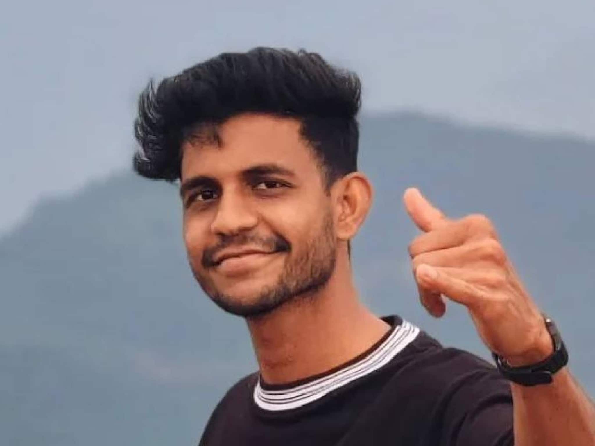 തിരുവനന്തപുരത്ത് പേരൂര്‍ക്കട എസ്എപി ക്യാമ്പിൽ പൊലീസ് ട്രെയിനി തൂങ്ങിമരിച്ച നിലയിൽ‌