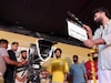 എന്നാൽപ്പിന്നെ കളി തുടങ്ങുകയല്ലേ? പൃഥ്വിരാജിനൊപ്പം 60 പുതുമുഖങ്ങളുമായി 'സന്തോഷ് ട്രോഫി'ക്ക് ആരംഭം