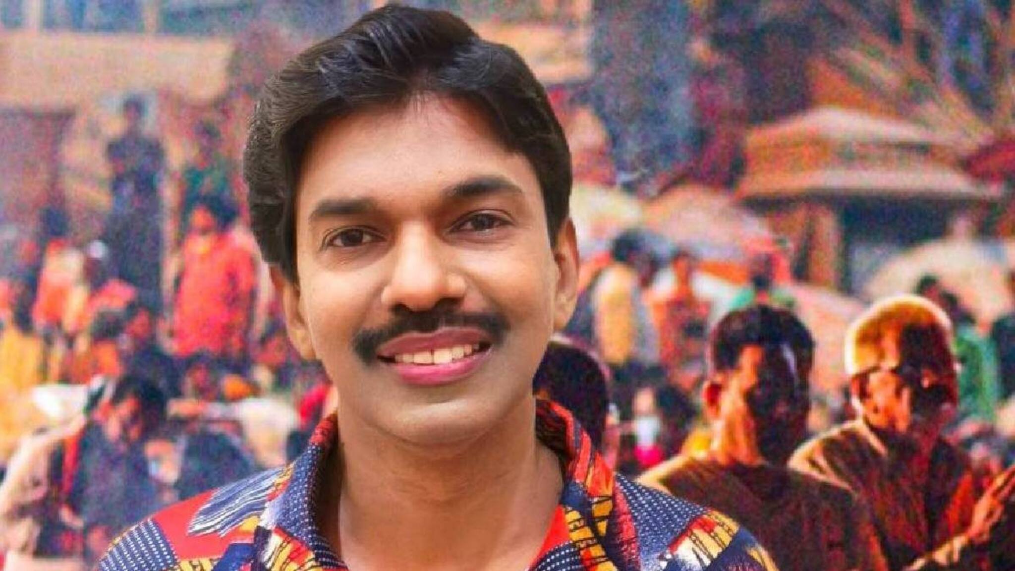 നിങ്ങളുടെ ഒരു മാസത്തെ കൃത്യം ചിലവ് എത്ര വരും? കണക്ക് എഴുതിവെച്ച് സന്തോഷ് പണ്ഡിറ്റ്