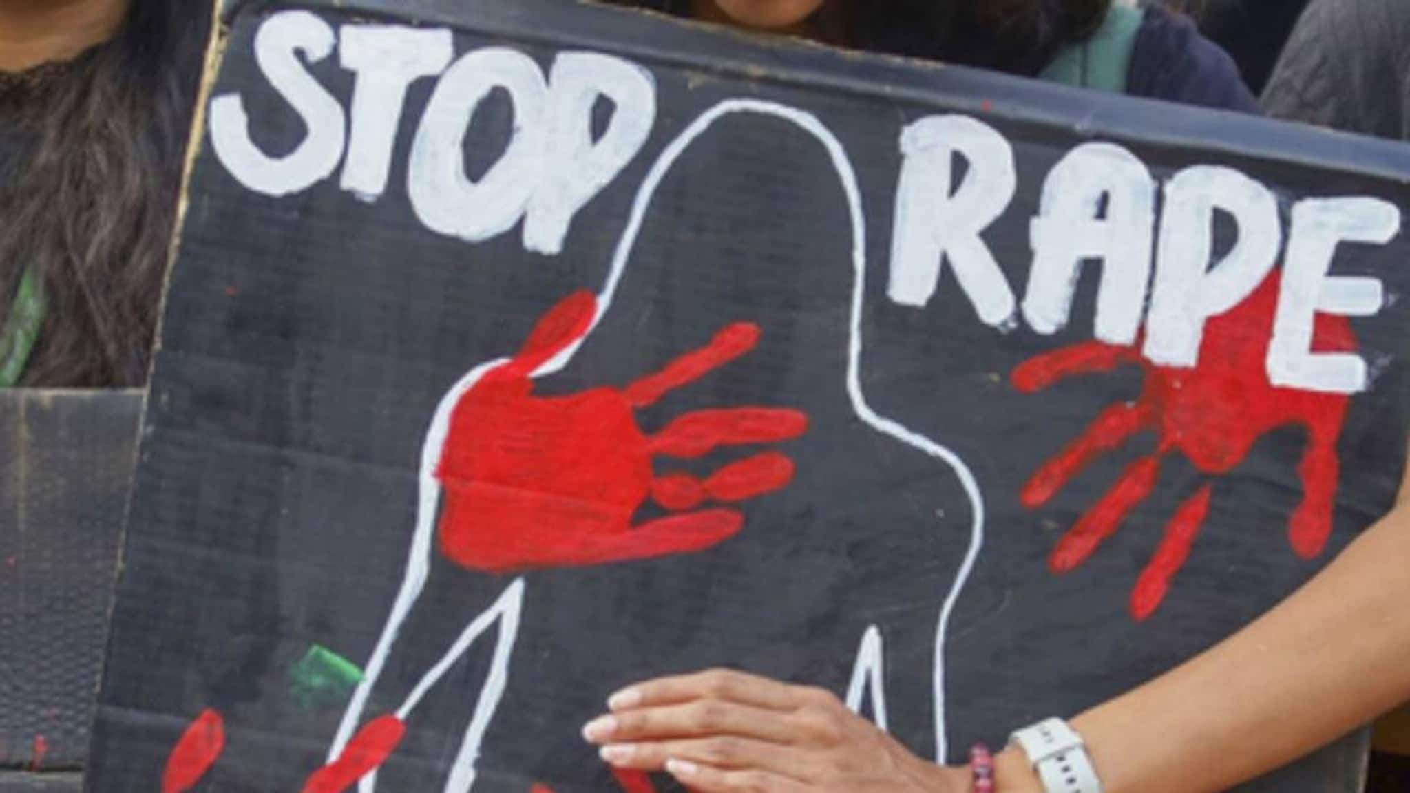 വിവാഹ വാഗ്ദാനം നൽകി പതിനഞ്ചോളം യുവതികളെ പീഡിപ്പിച്ച വ്ലോഗർ മൂന്നു പേരുടെ പരാതിയിൽ അറസ്റ്റിൽ