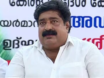 വി എസ് ചന്ദ്രശേഖരൻ വി എസ് ചന്ദ്രശേഖരൻ