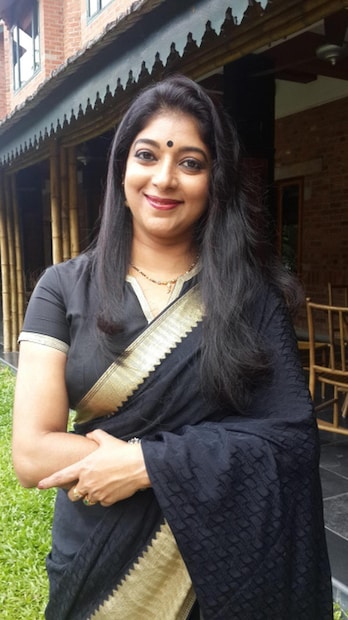  മാതാപിതാക്കളുമായി ഏറെ അടുപ്പം സൂക്ഷിച്ചിരുന്ന മകളാണ് സിതാര. 