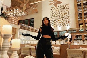 ഒന്നര ലക്ഷം രൂപ വിലയുള്ള വൈൻ, 920 രൂപ വിലയുള്ള ചായ; ശിൽപ ഷെട്ടിയുടെ റെസ്റ്റോറന്റിന്റെ മെനു