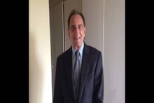 92കാരനായ ഡോക്ടർക്ക് 37കാരിയായ ഭാര്യയിൽ ആണ്‍കുഞ്ഞ് പിറന്നു