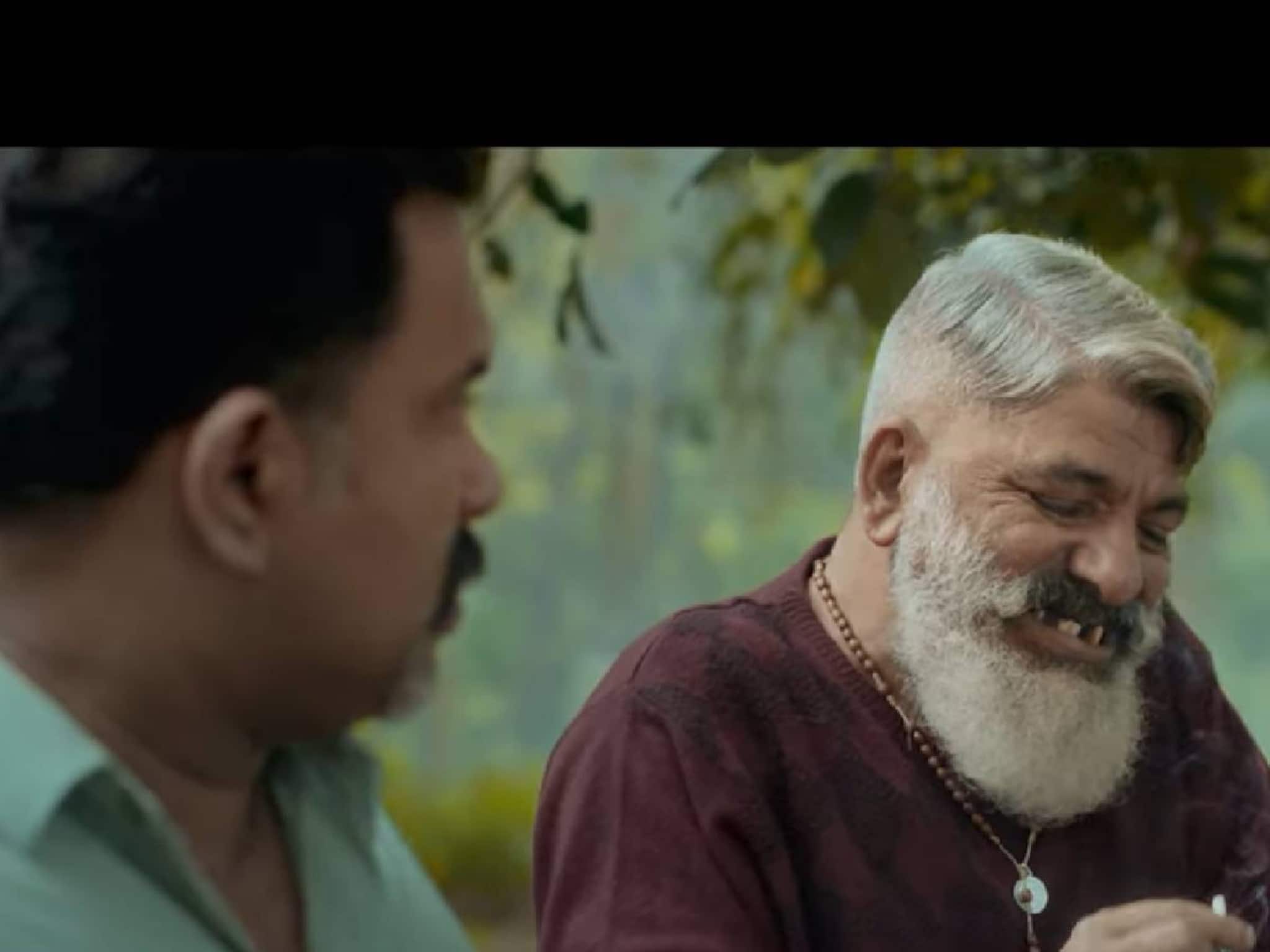 'അവതാരങ്ങൾ പിറവിയെടുക്കുന്ന ദിവസം ലോകത്തിൽ രക്തച്ചൊരിച്ചിലുണ്ടാവും'; അജു വർഗീസ്, ജാഫർ ഇടുക്കി ചിത്രം ആമോസ് അലക്‌സാണ്ടർ ടീസർ