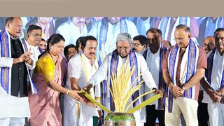 സിദ്ധരാമയ്യ പങ്കെടുത്ത പരിപാടിയിൽ നിന്നും