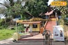 കടൽക്കാഴ്ചകളുമായി പാറക്കെട്ടിന്മേൽ നിലകൊള്ളുന്ന വരക്കൽ ദേവി ക്ഷേത്രം